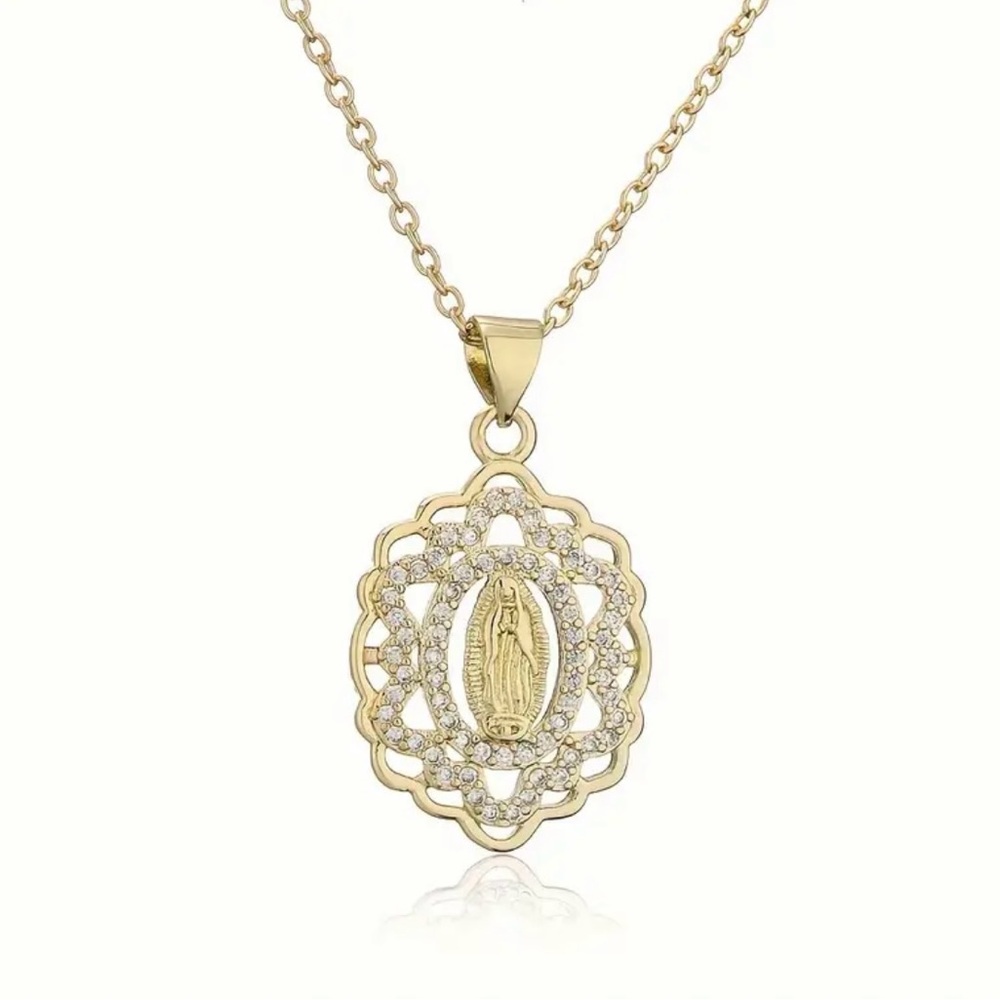Virgin Mary Pendant Necklace - Picture 5 of 6